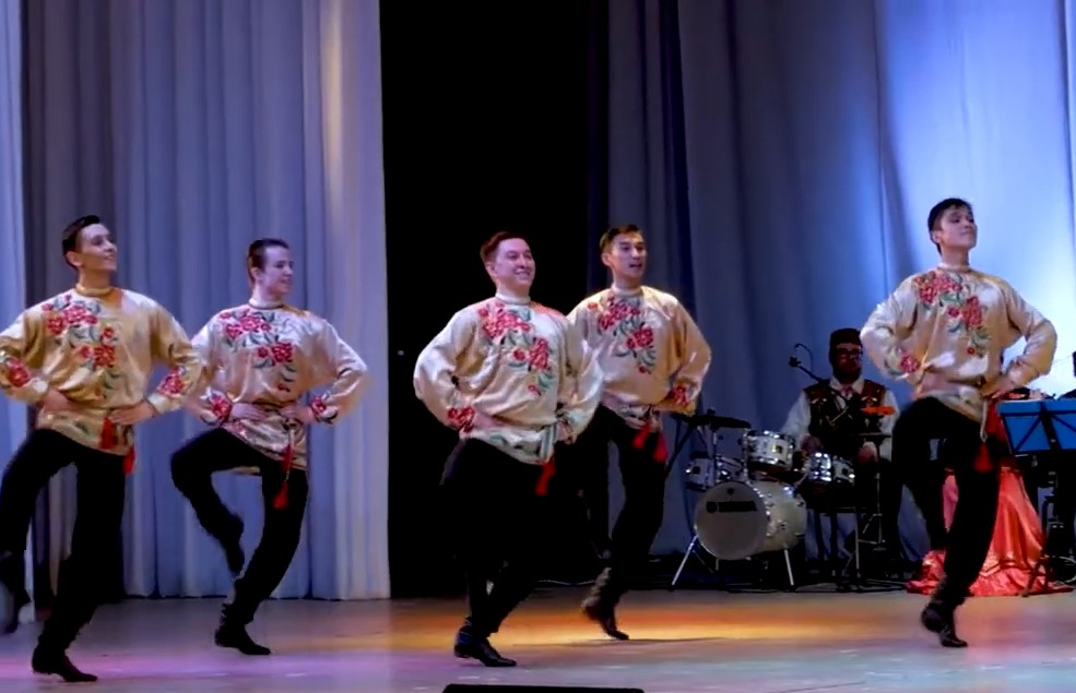 «Русская пляска»