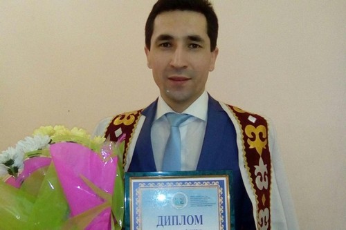 Поздравляем Юнира Сагинбаева с победой и завоеванием Гран-при в Республиканском празднике курая им. Г. Сулейманова!