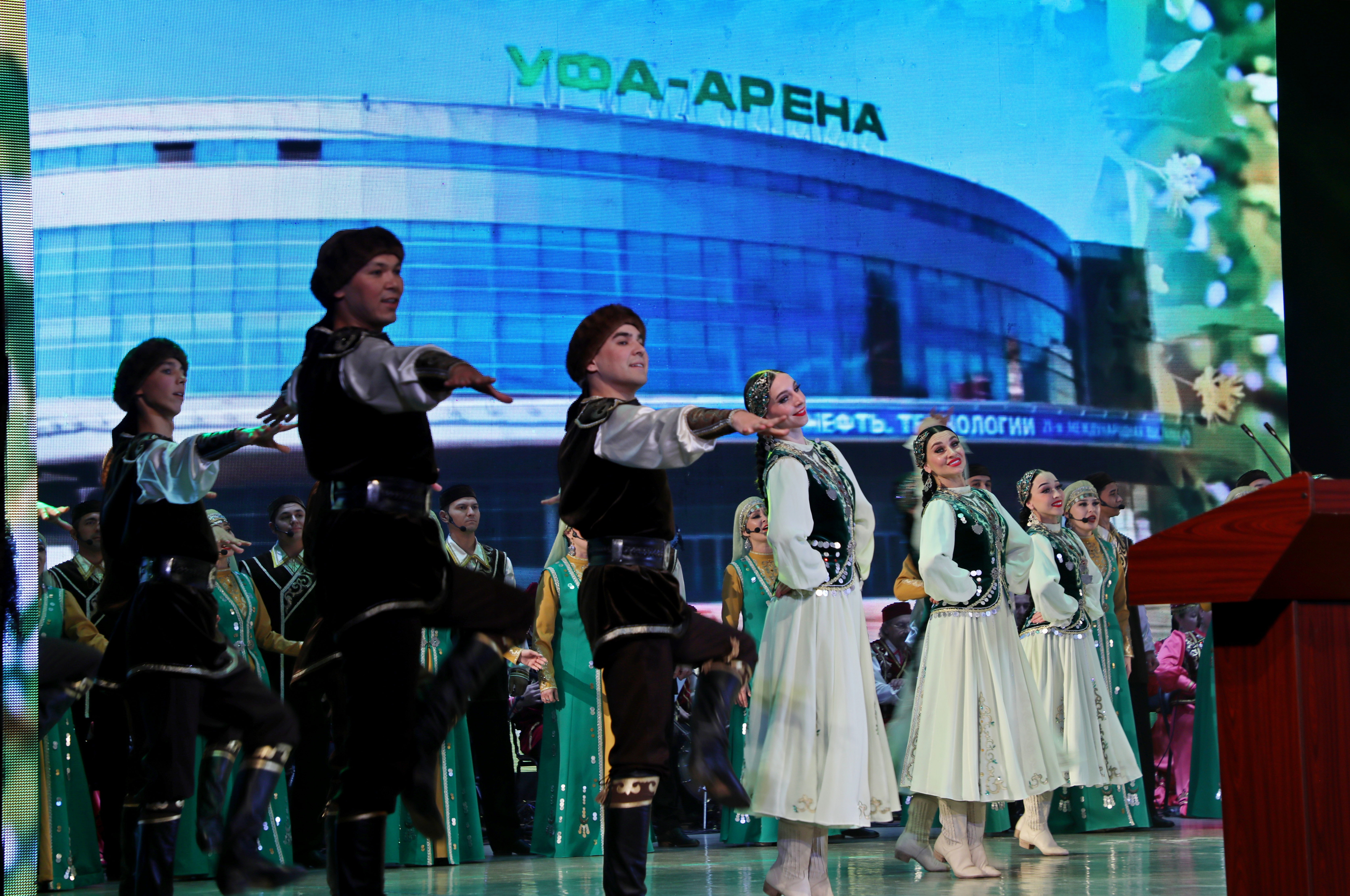 Уфимский ансамбль «Мирас» дал праздничный концерт ко Дню Республики Башкортостан
